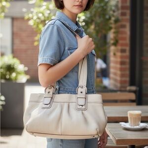 Coach SoHo Cream Leather Shoulder Bag